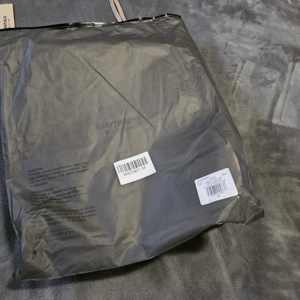 Fear of God Essentials Light Gray Sweatpants - Picture 9 of 11